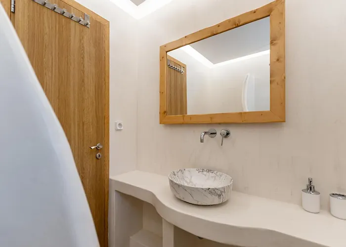 Апартаменты Marble Arch Galanado